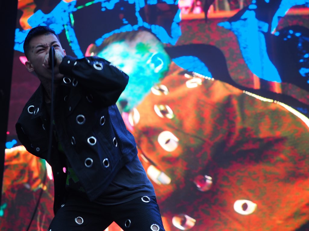 Kohh rages on the White Stage